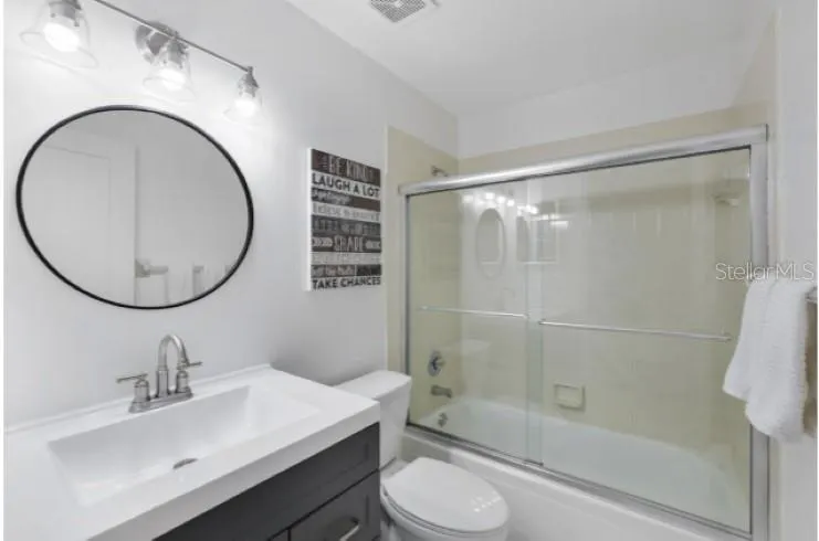 1250 YESICA ANN CIR #E201, #E201