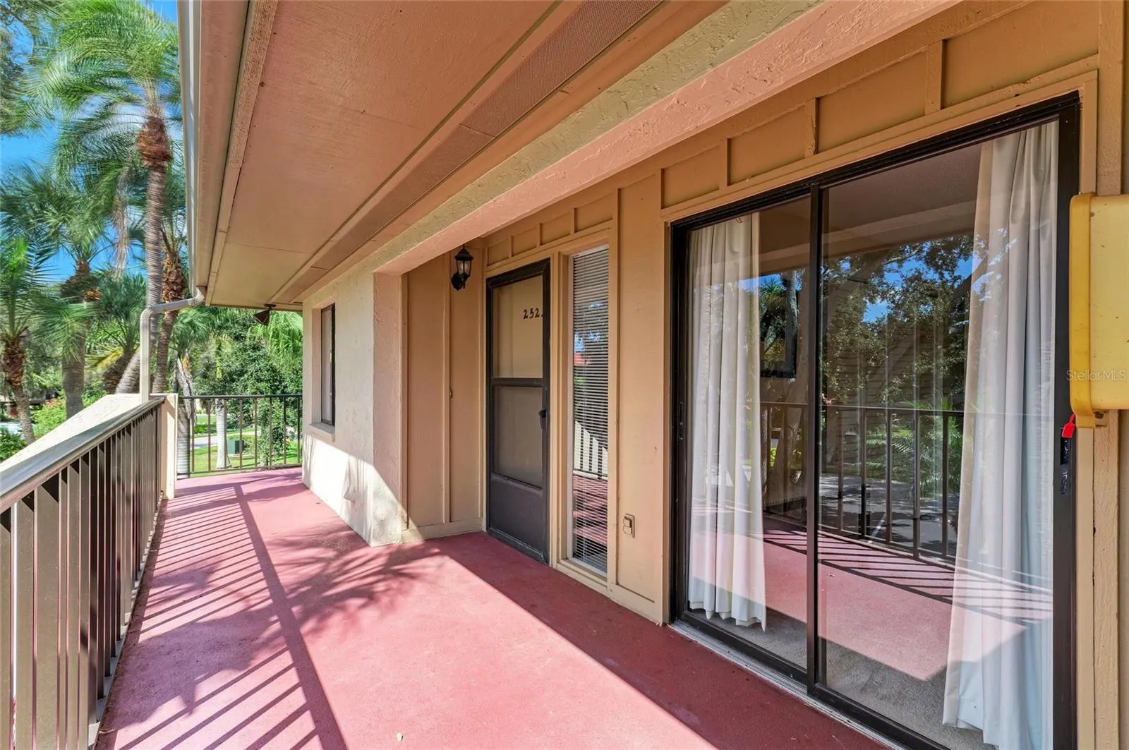 6480 WILD OAK BAY BLVD #252, #252