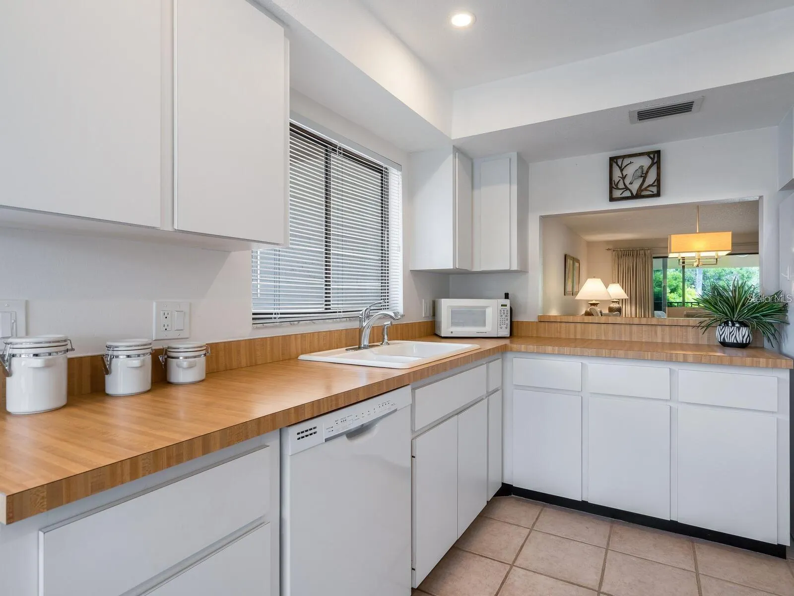 6480 WILD OAK BAY BLVD #252, #252