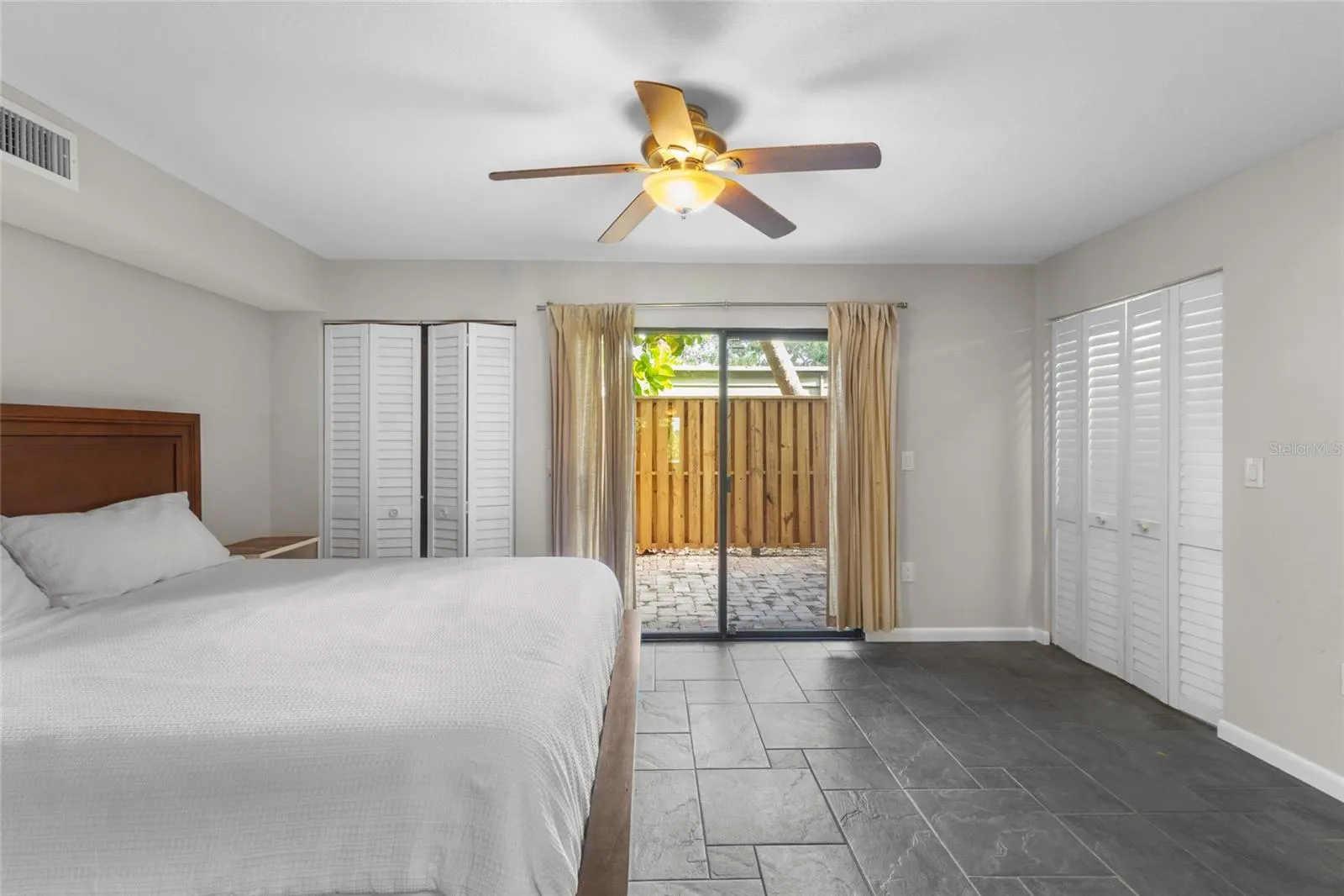 1526 PELICAN POINT DR #146, #146