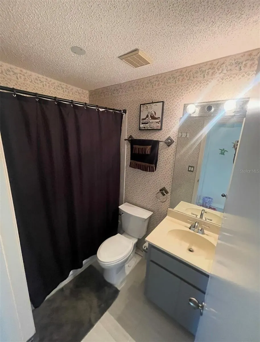 2200 E VILLAGE CT