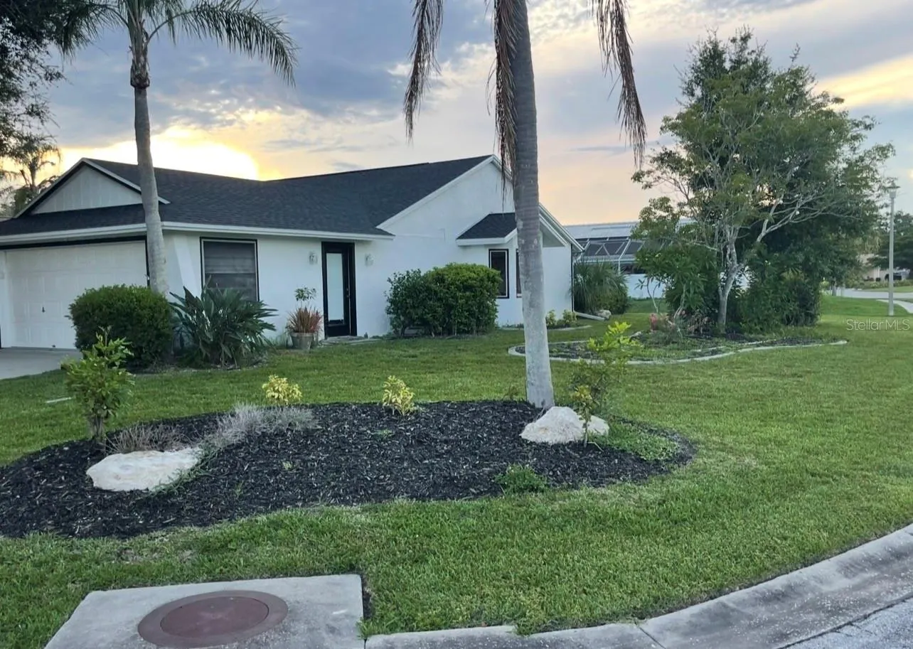 2200 E VILLAGE CT