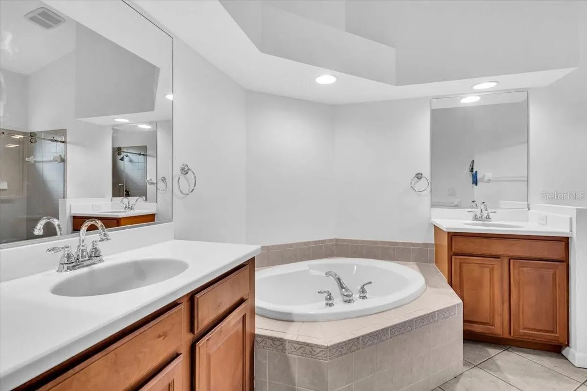 6393 ROOKERY CIR