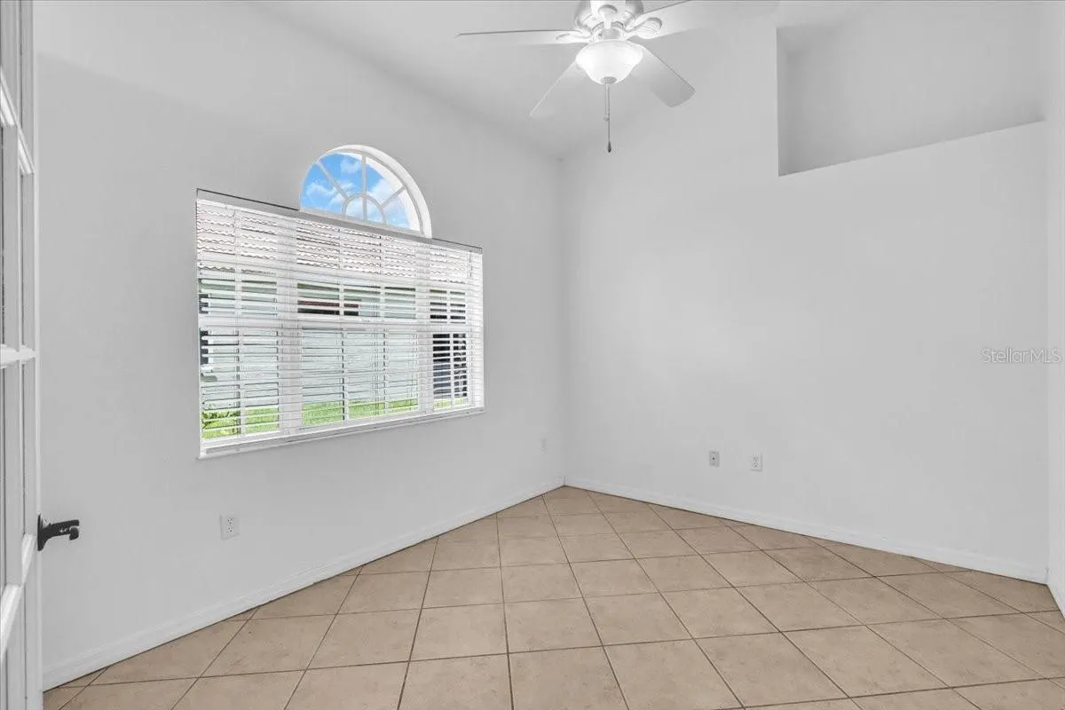 6393 ROOKERY CIR