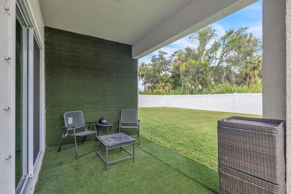 2423 MIZNER BAY AVE