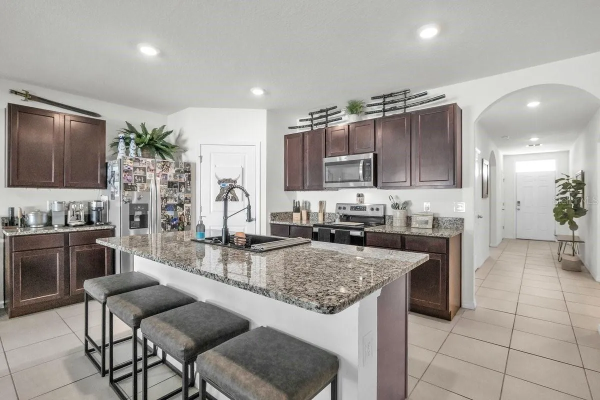 2423 MIZNER BAY AVE