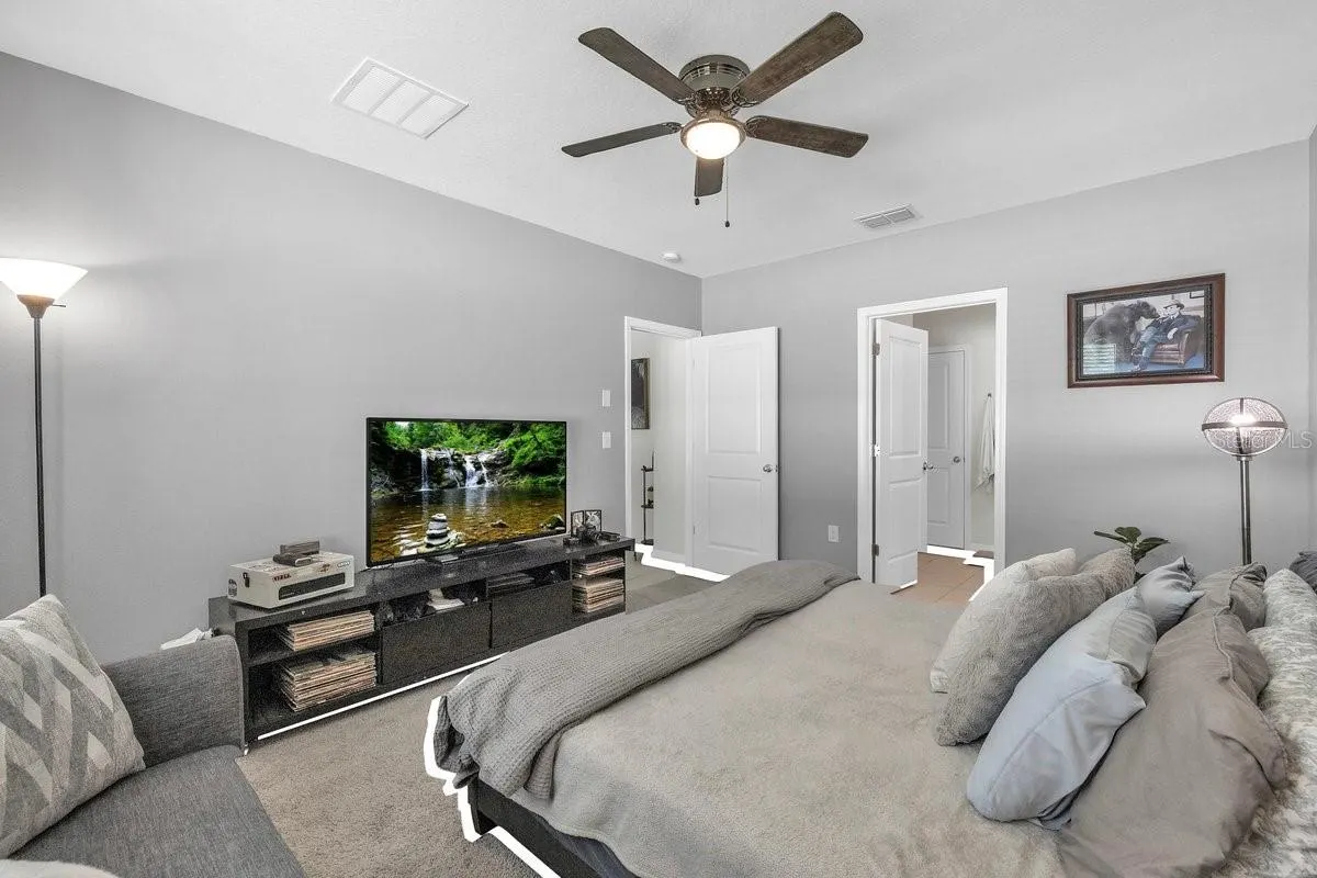 2423 MIZNER BAY AVE