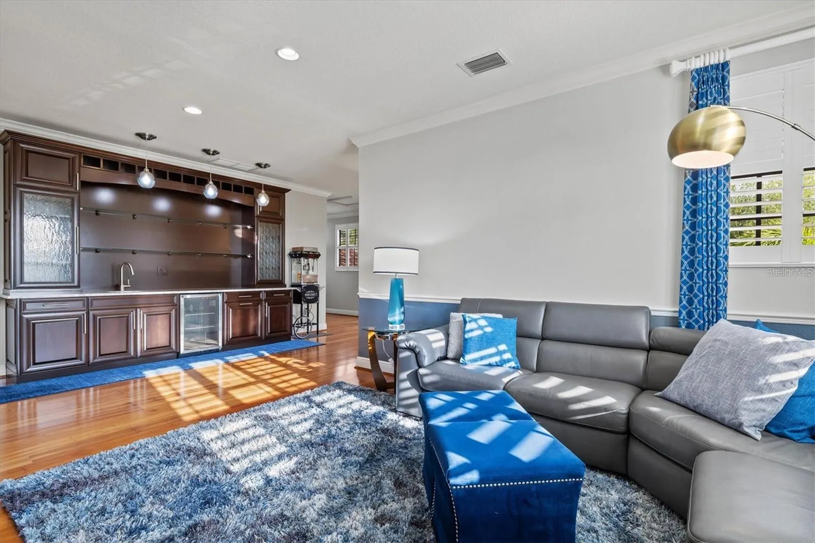 540 FORE DR