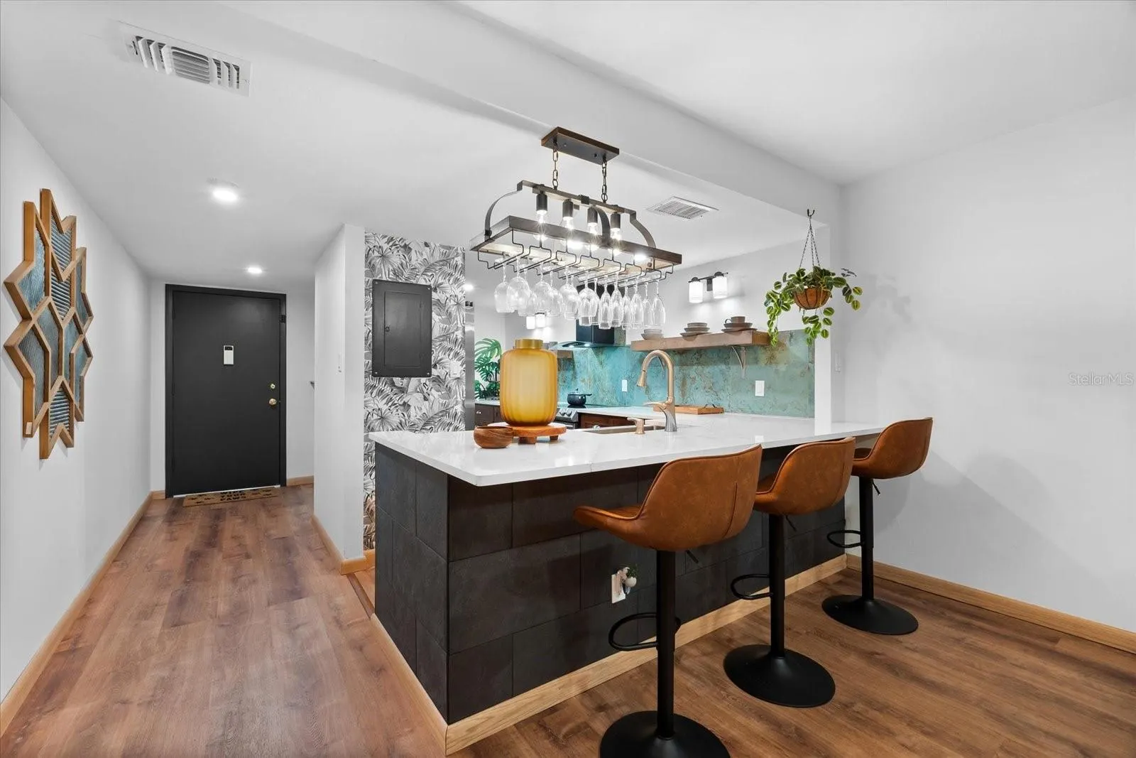 3700 S OSPREY AVE #214, #214