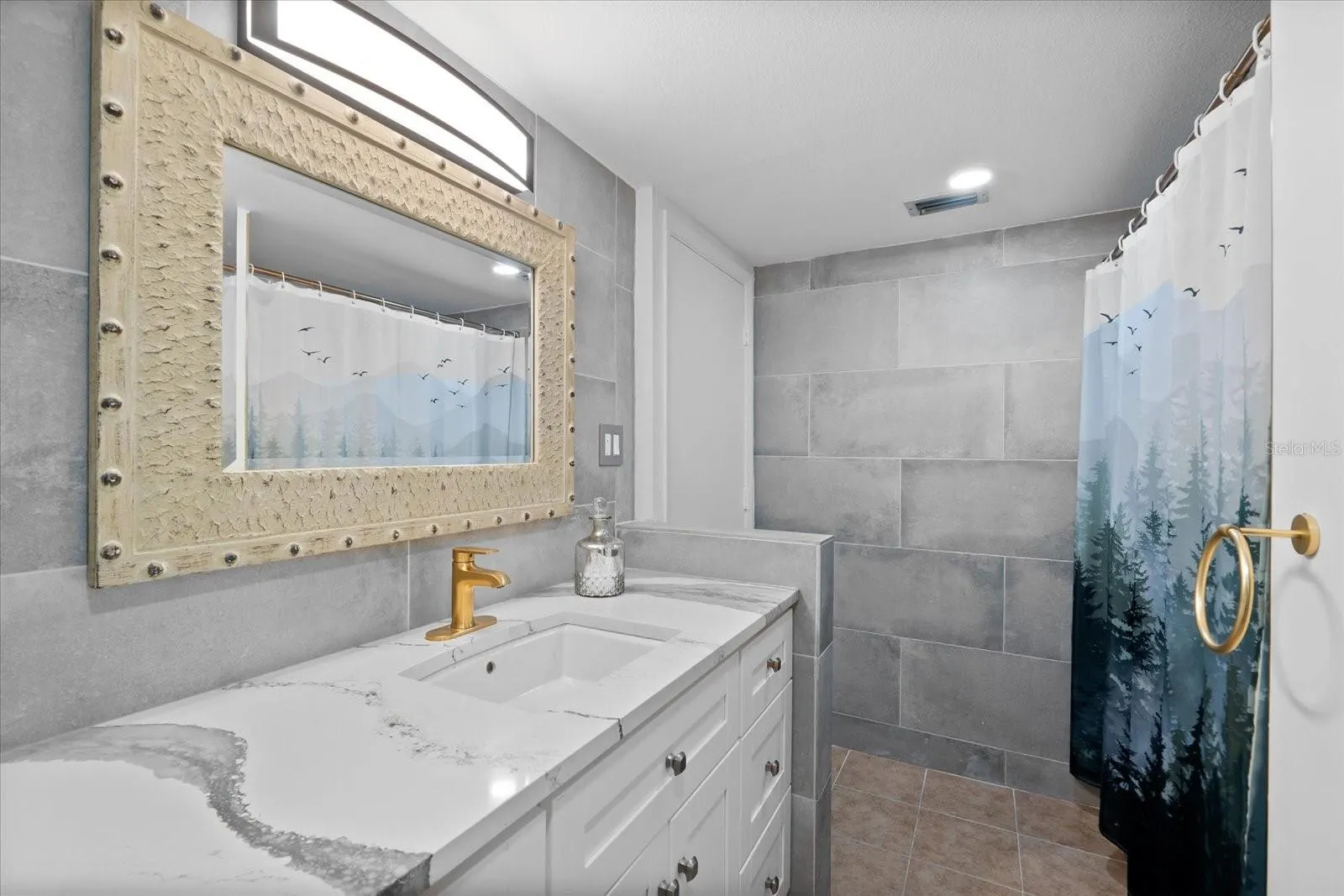 3700 S OSPREY AVE #214, #214