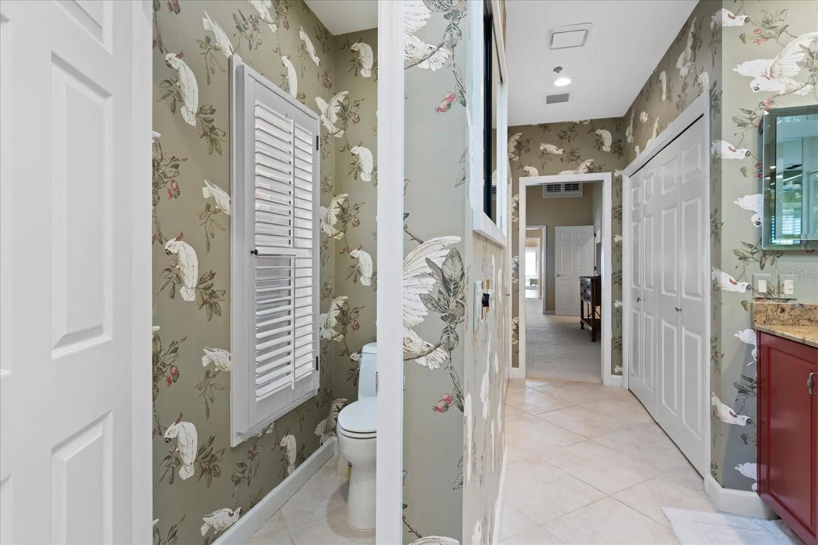 2254 HARBOUR COURT DR