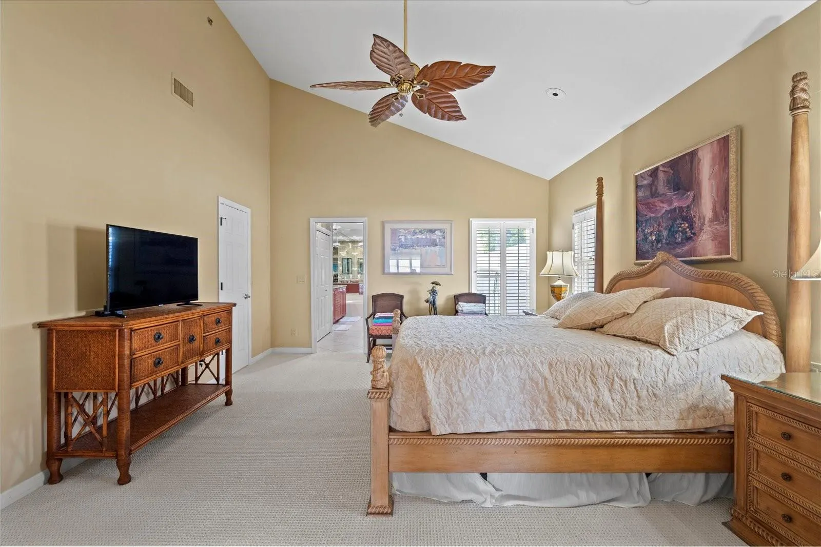 2254 HARBOUR COURT DR