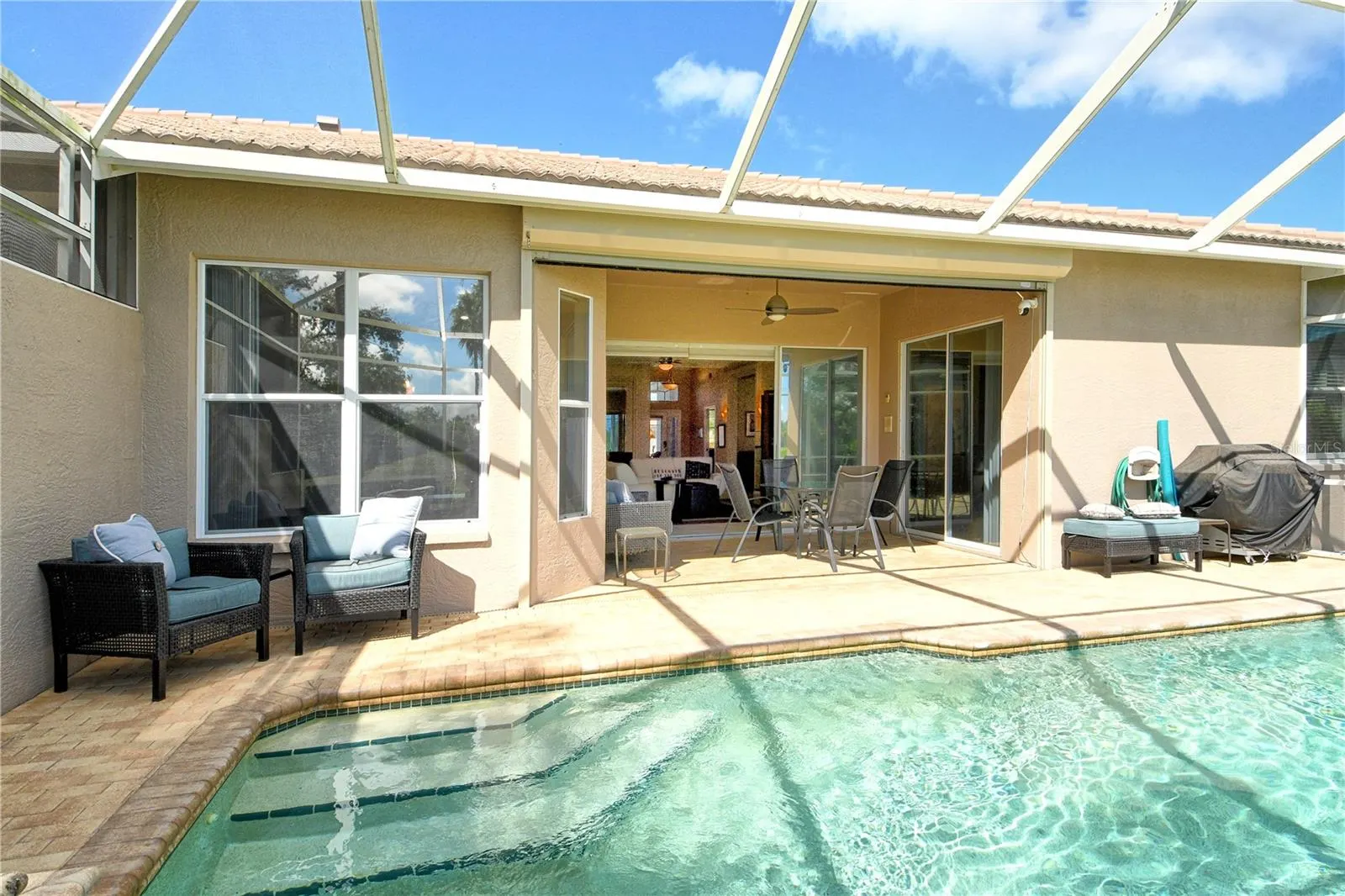 4611 SAMOSET DR
