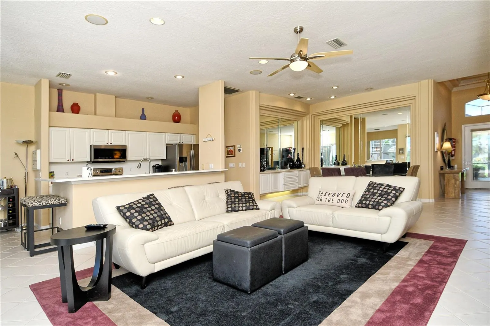 4611 SAMOSET DR