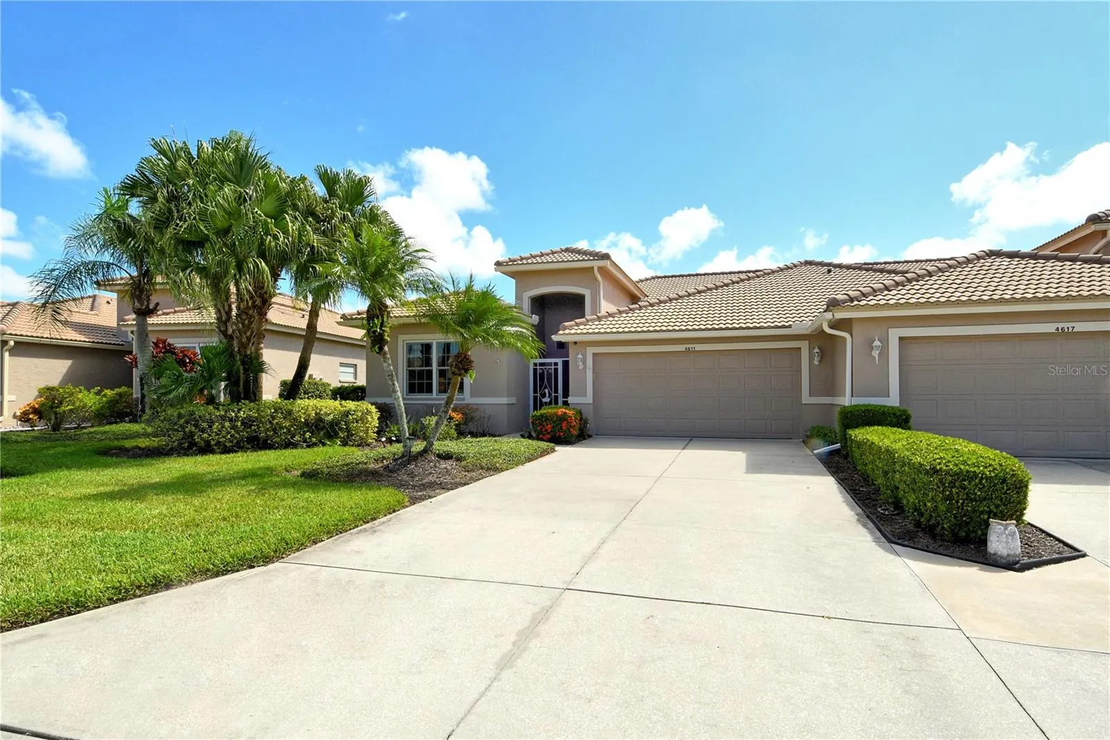 4611 SAMOSET DR