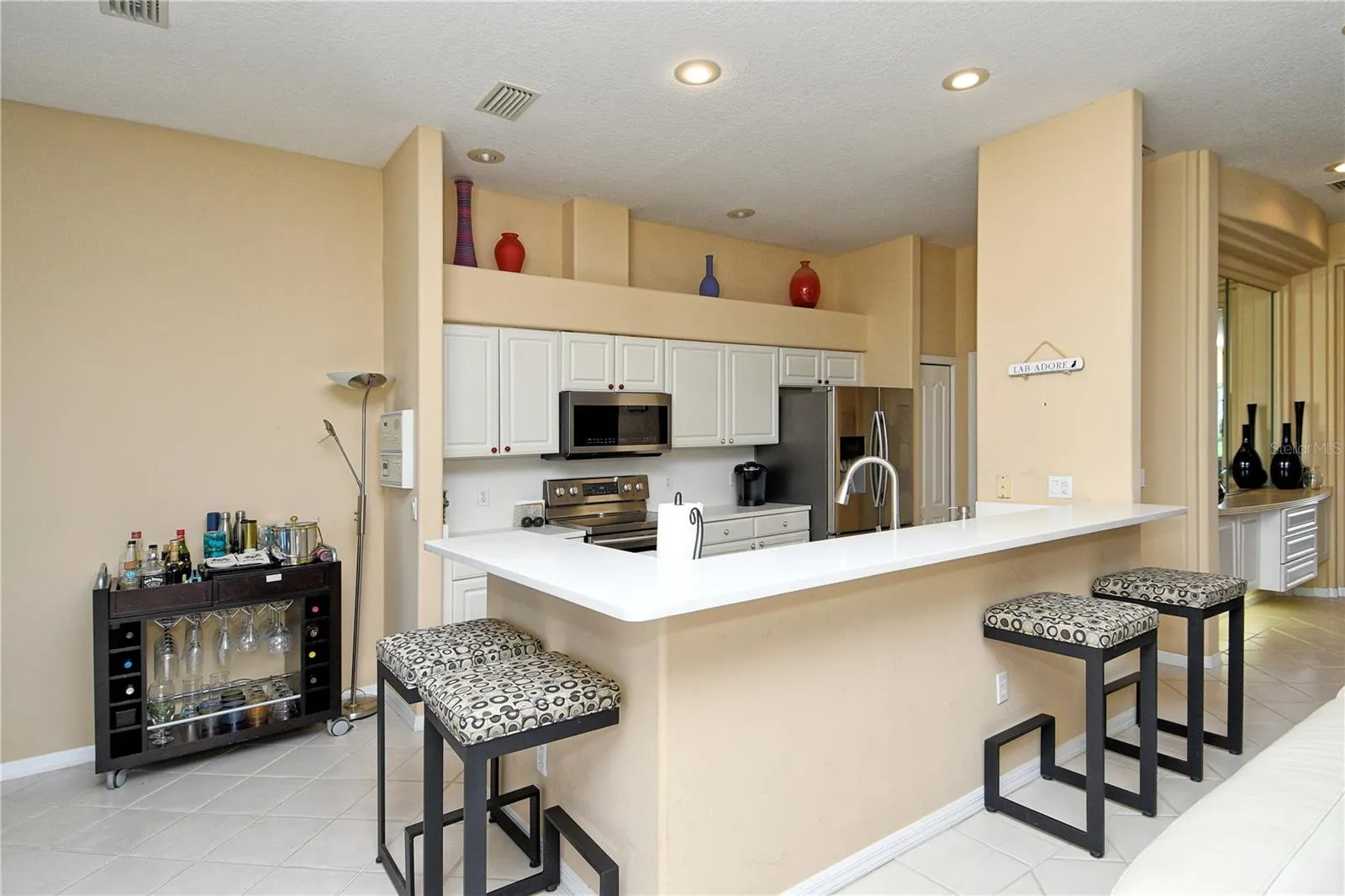 4611 SAMOSET DR
