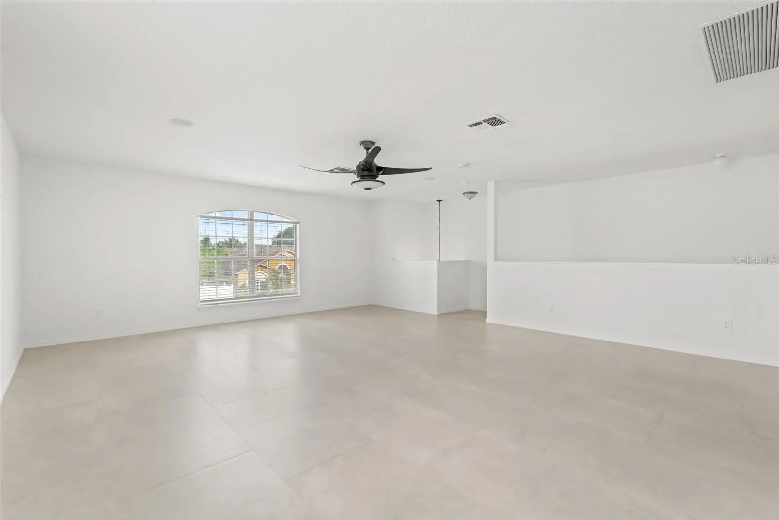 316 CLYDESDALE CIR