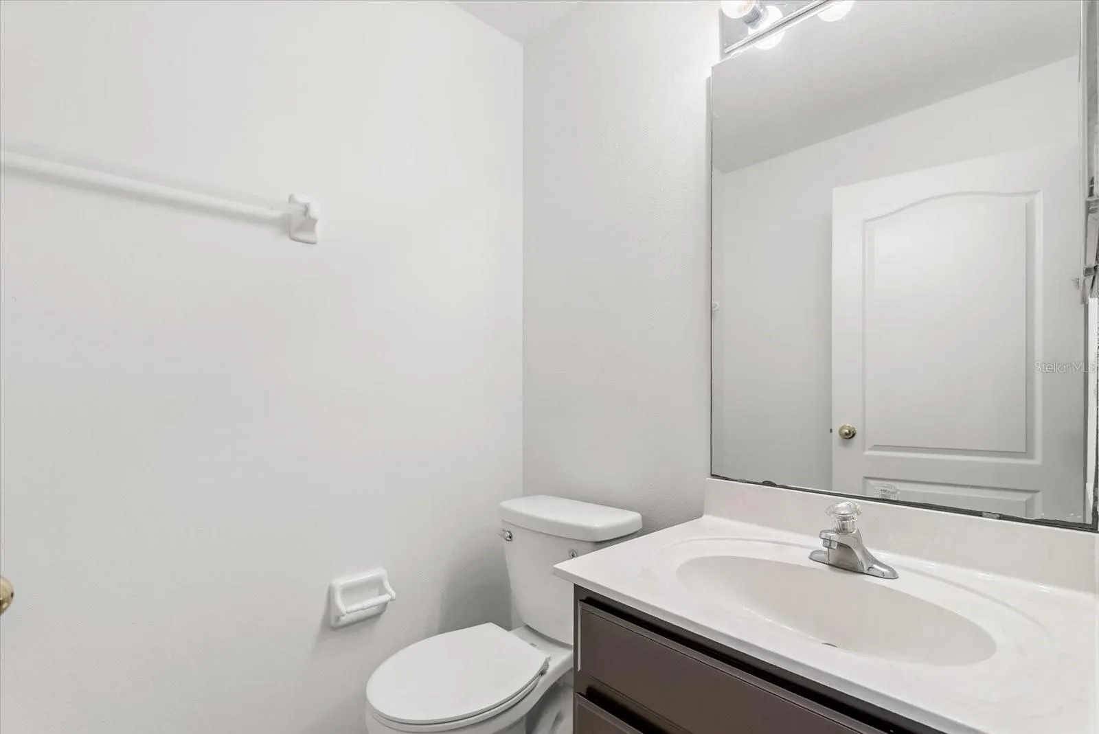 316 CLYDESDALE CIR
