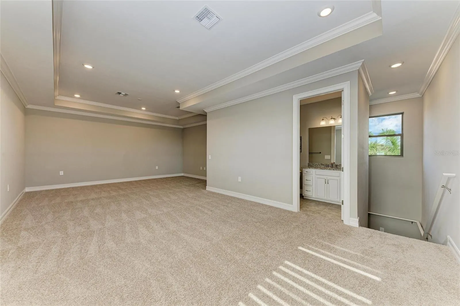 513 MARAVIYA BLVD