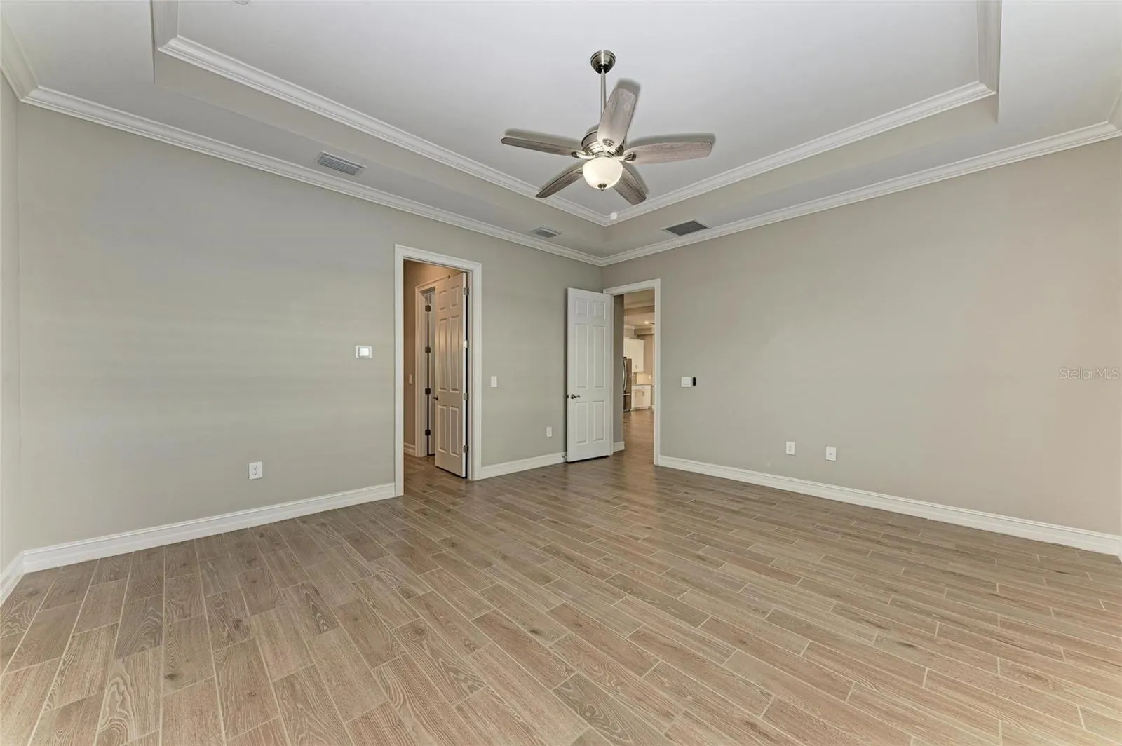 513 MARAVIYA BLVD