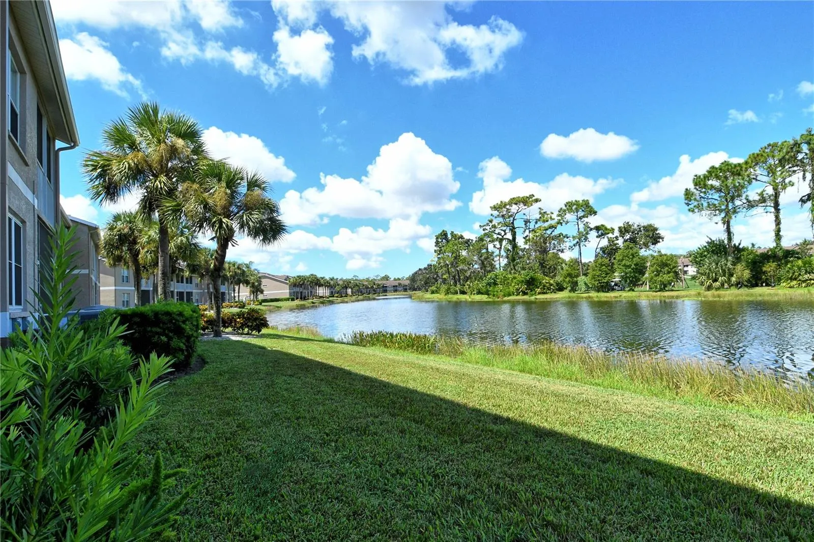 5260 HYLAND HILLS AVE #1616, #1616