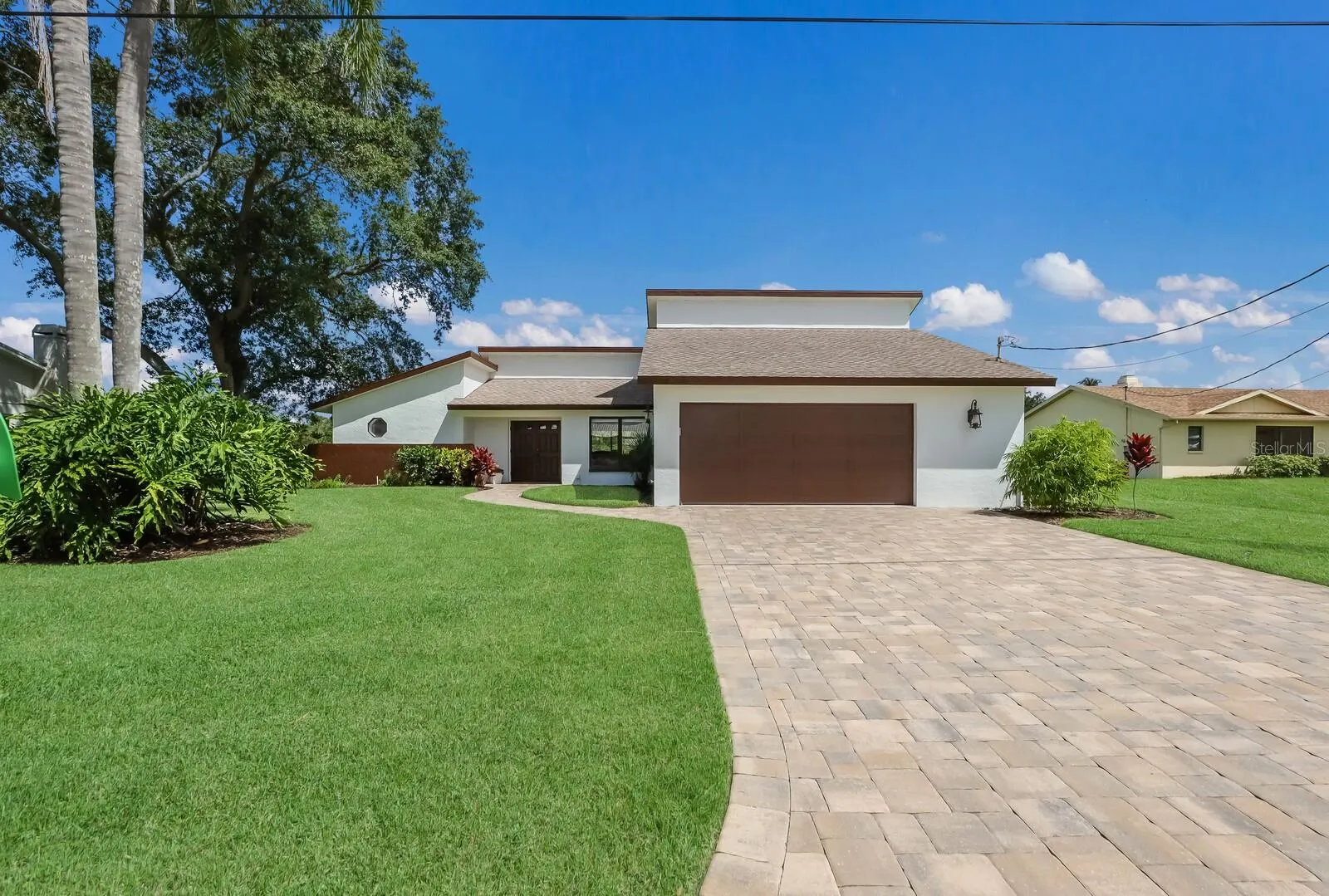 5424 AMERICA DR
