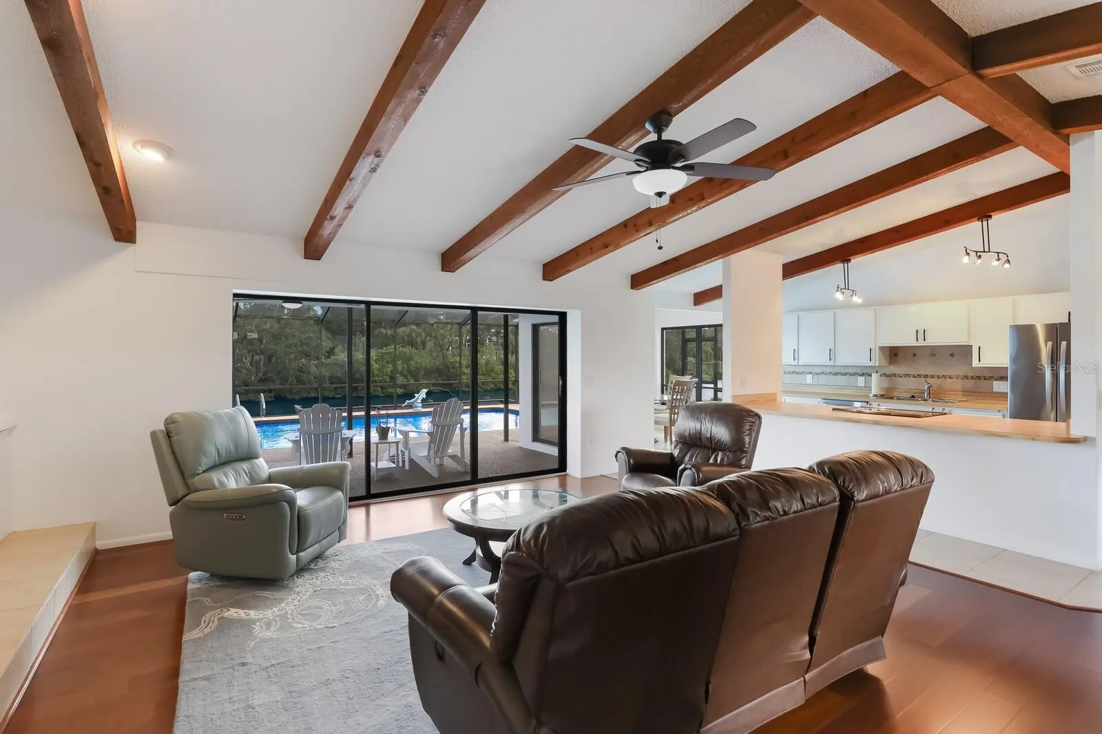 5424 AMERICA DR