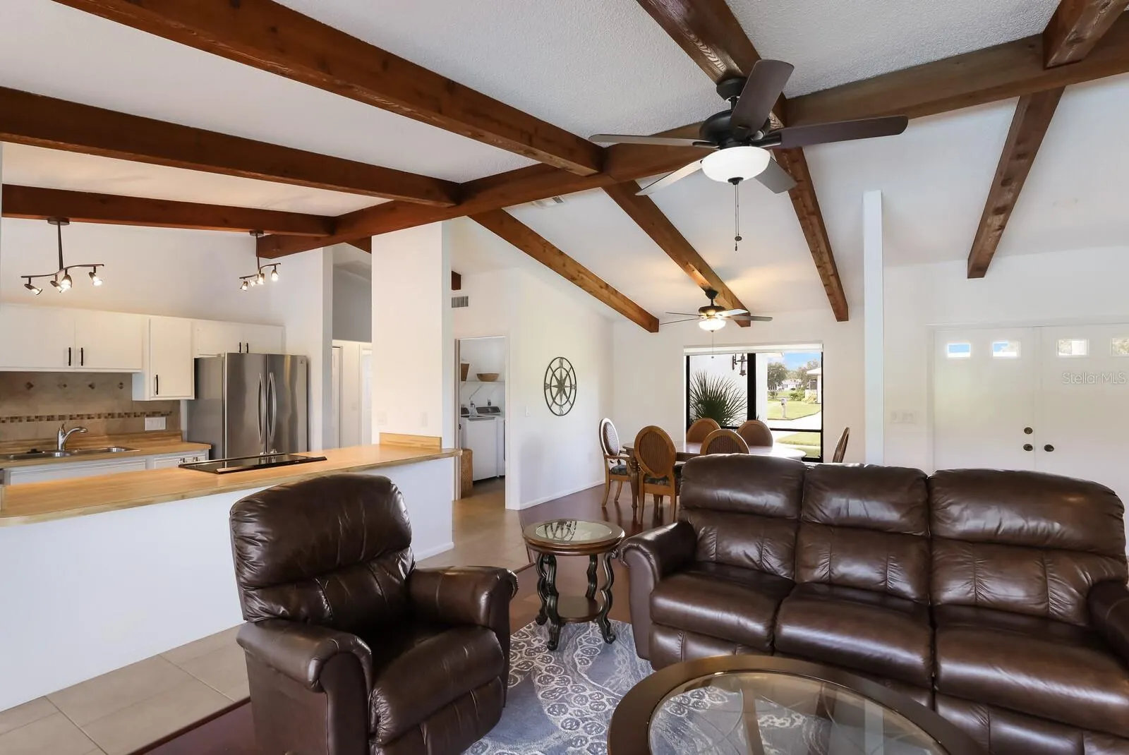 5424 AMERICA DR