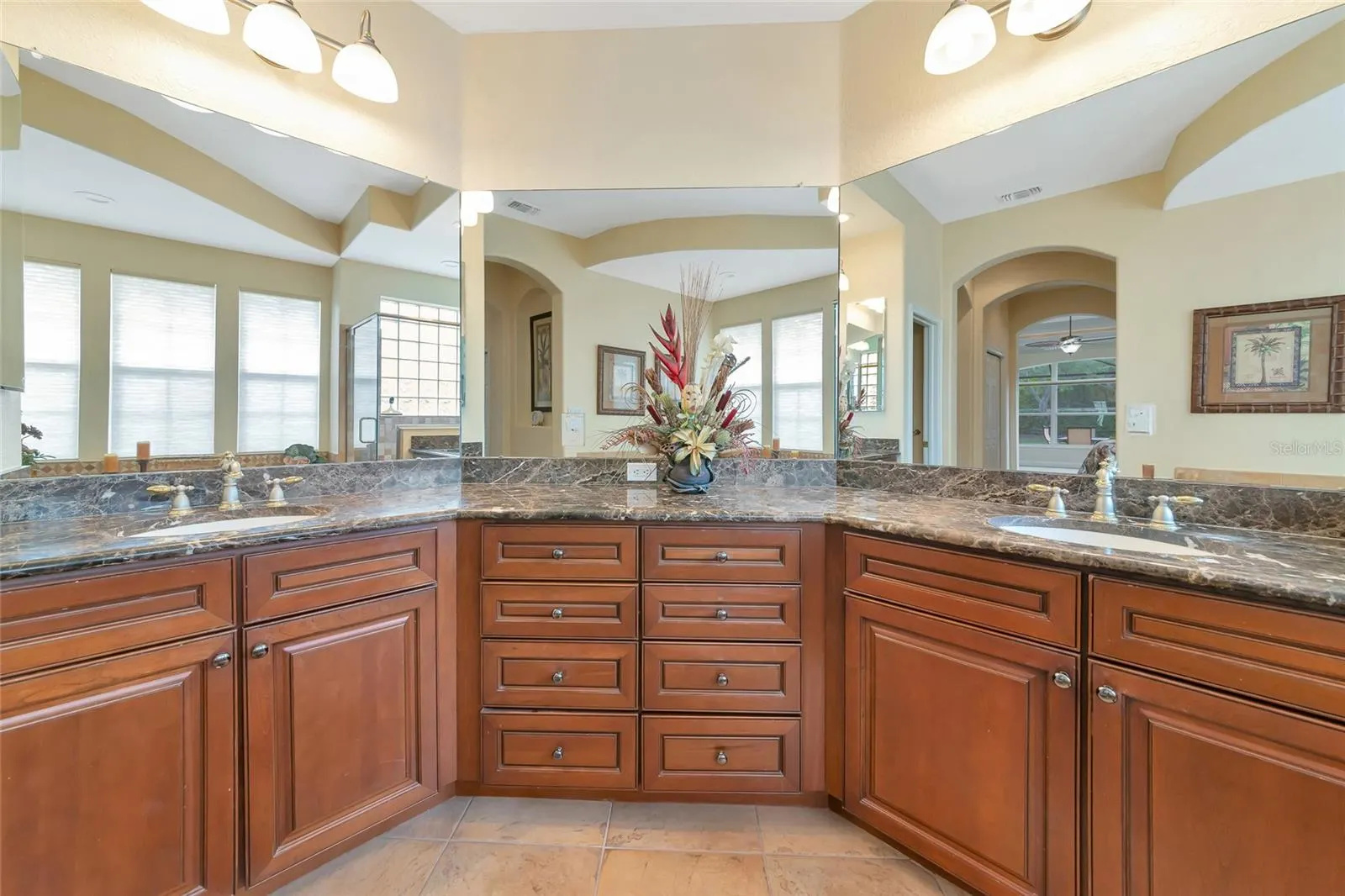 10014 DAY LILY CT