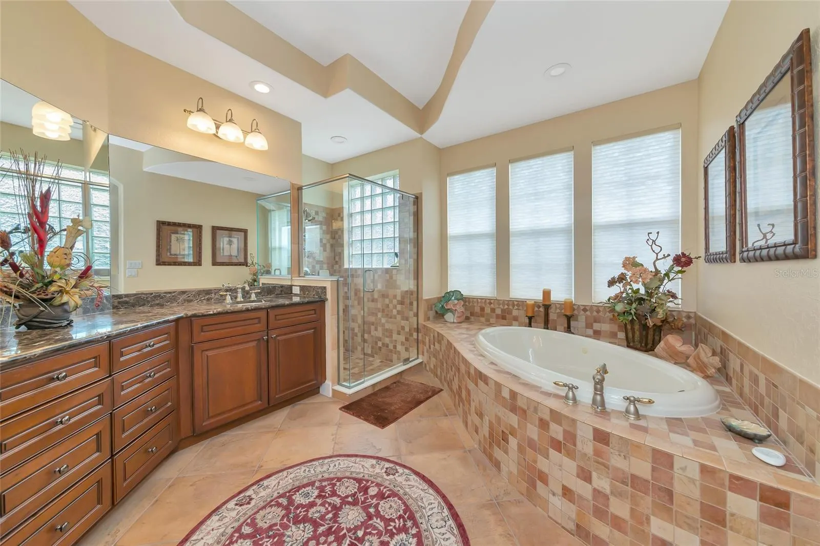 10014 DAY LILY CT