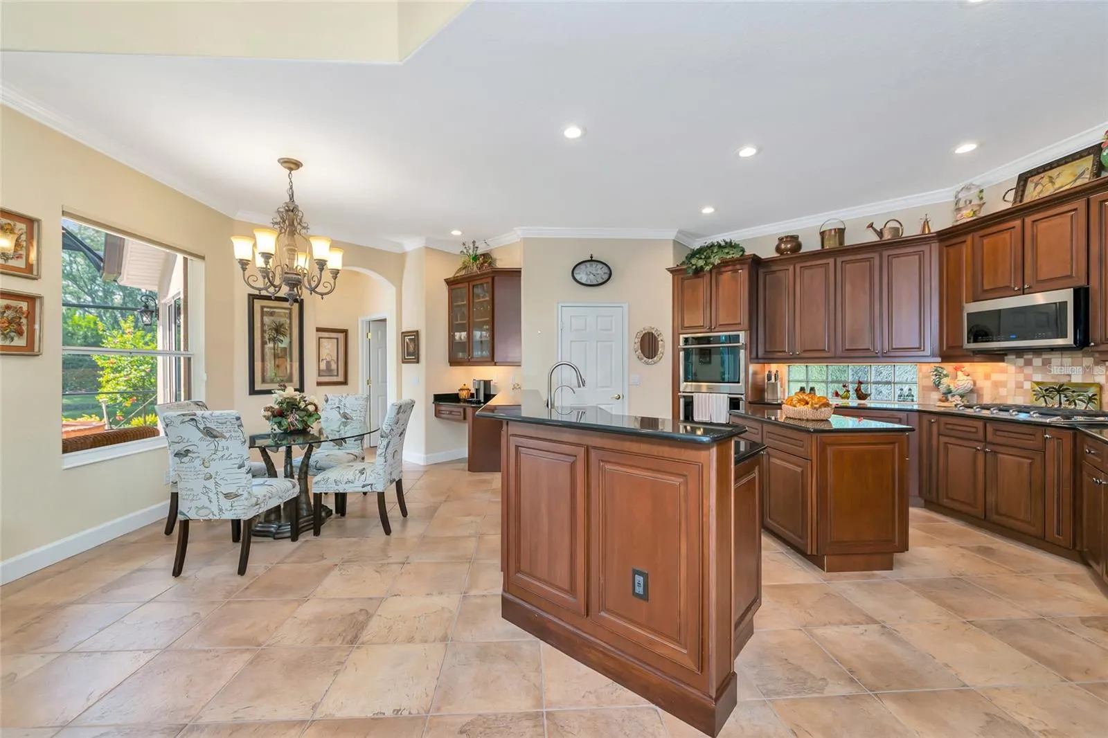 10014 DAY LILY CT