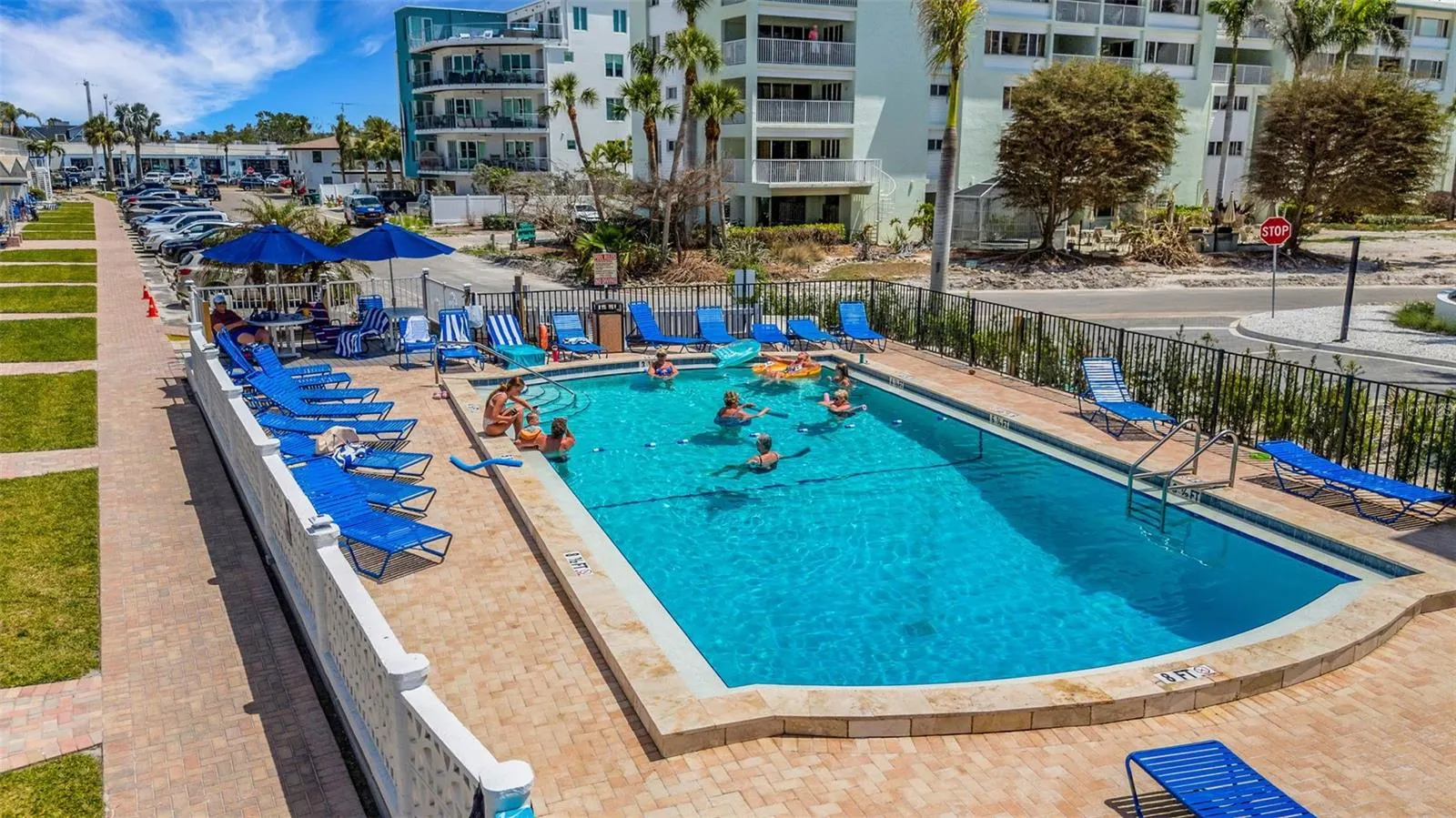 1129 SEASIDE DR #7, #7