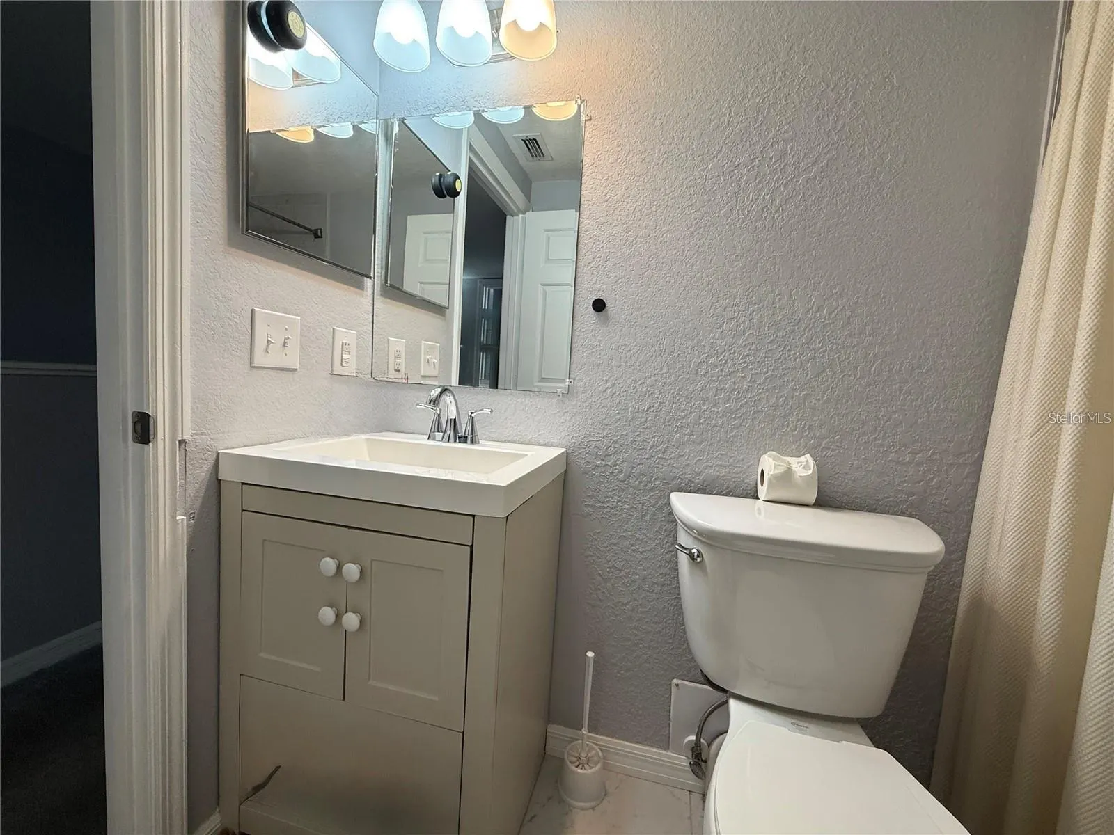 628 COHEN WAY #628, #628