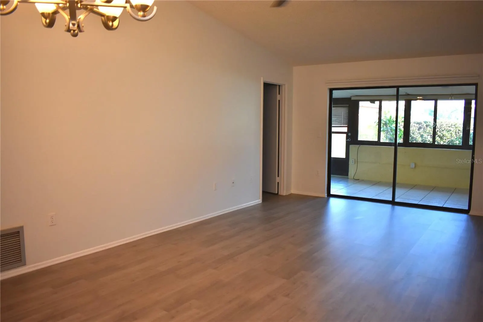 1206 58TH ST W