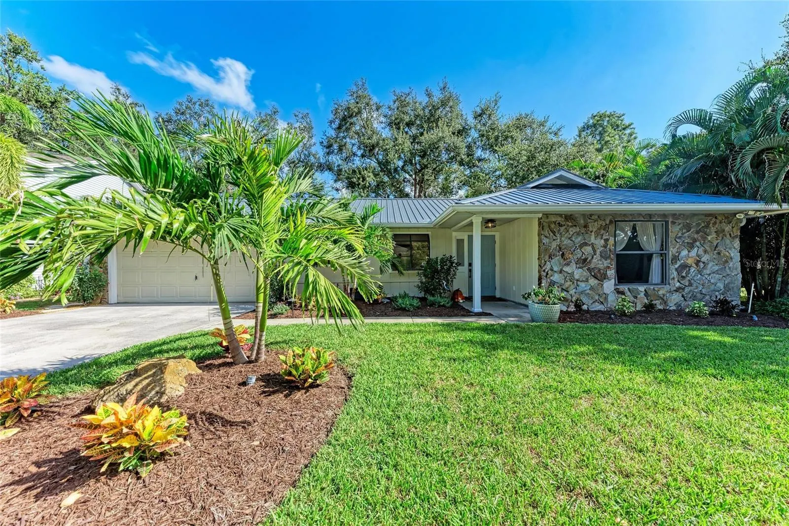6910 ARBOR OAKS CT