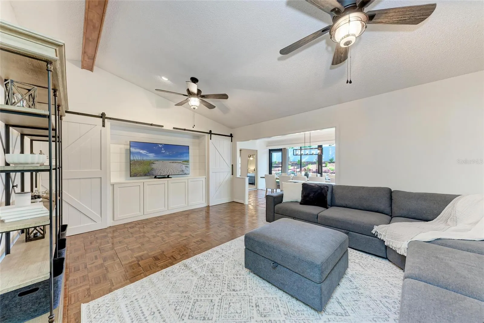 6910 ARBOR OAKS CT