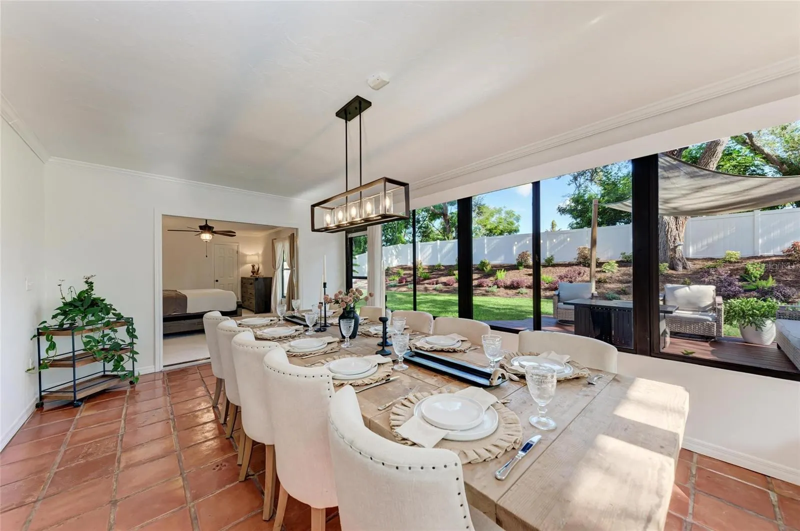 6910 ARBOR OAKS CT