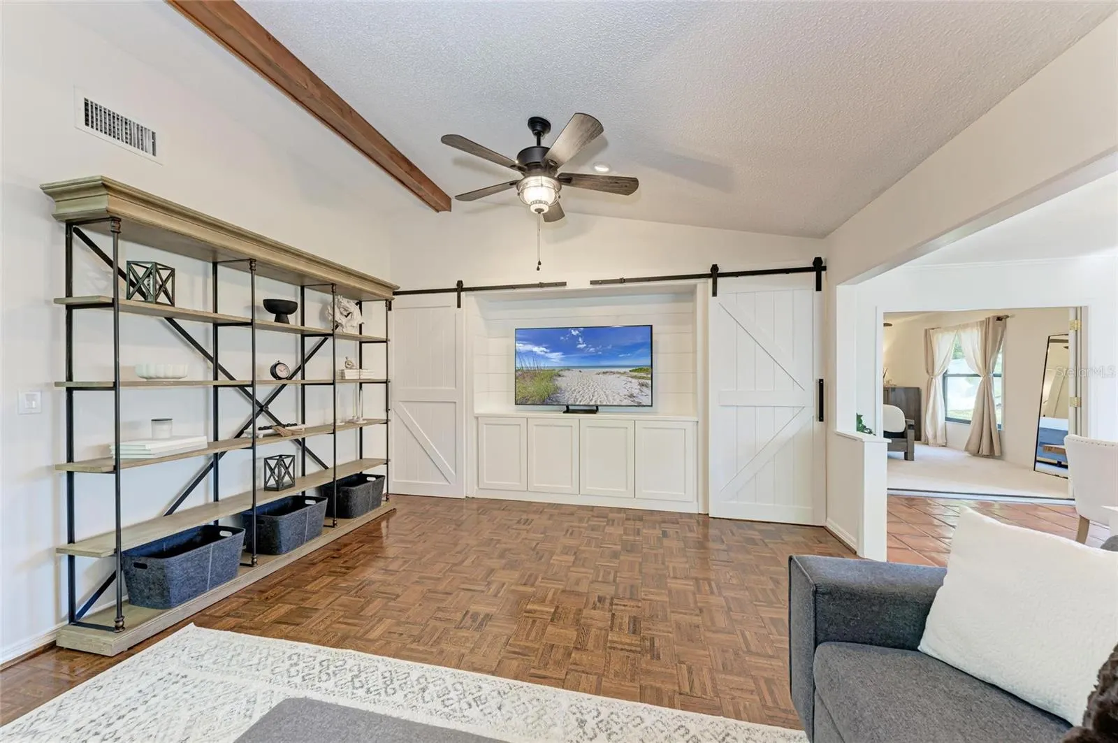 6910 ARBOR OAKS CT
