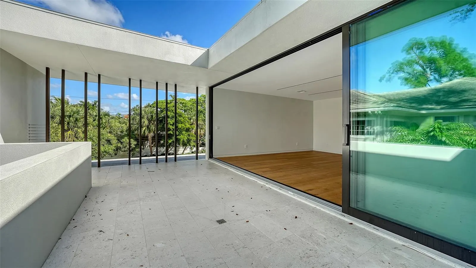 1642 BAHIA VISTA ST