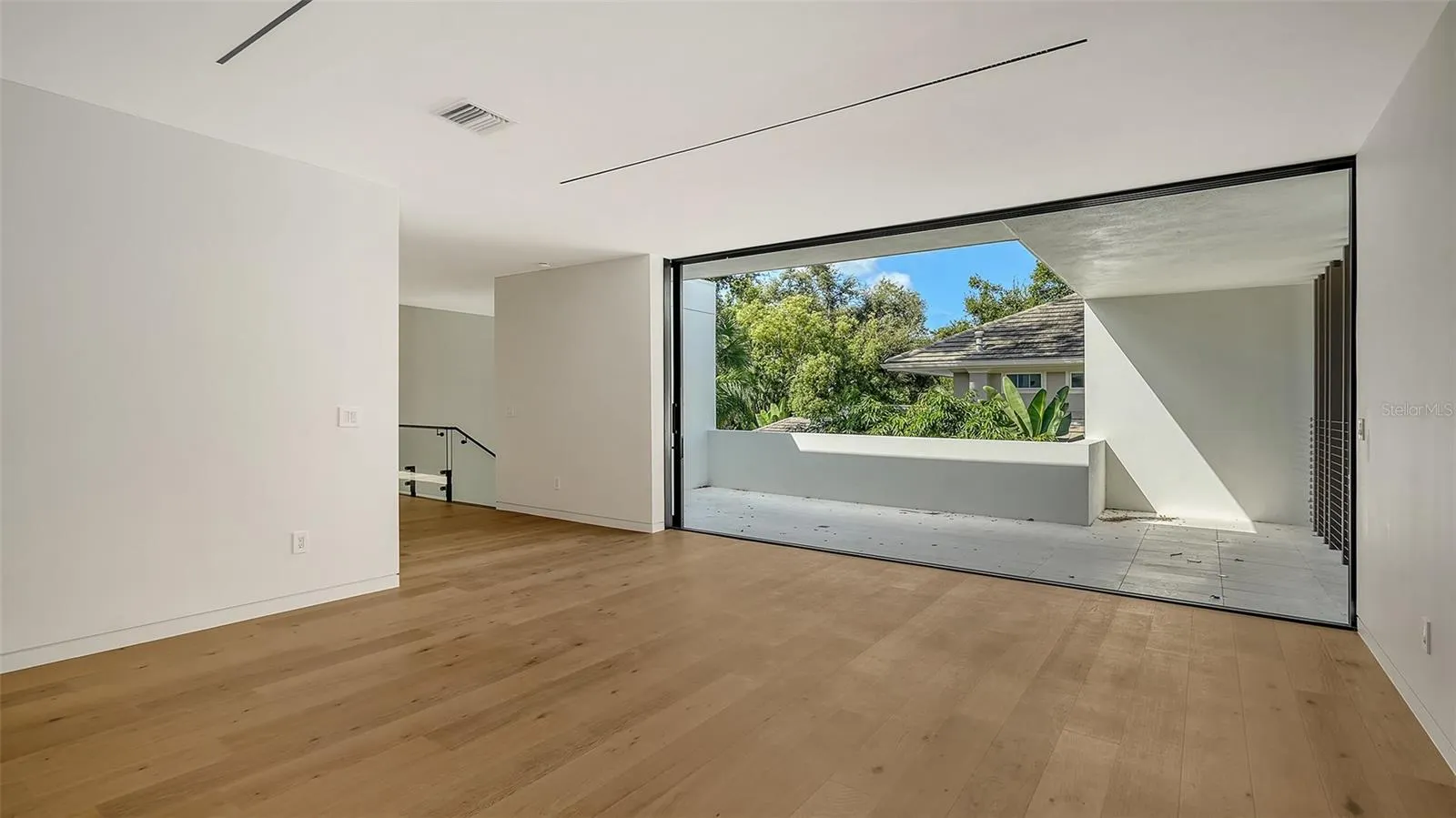 1642 BAHIA VISTA ST