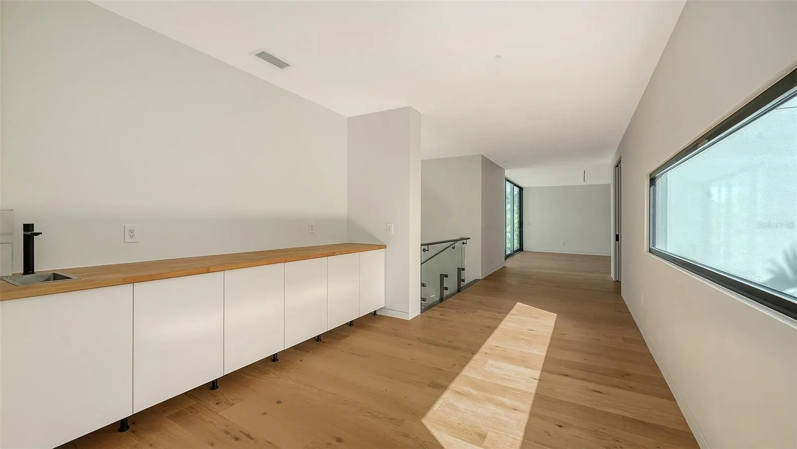 1642 BAHIA VISTA ST