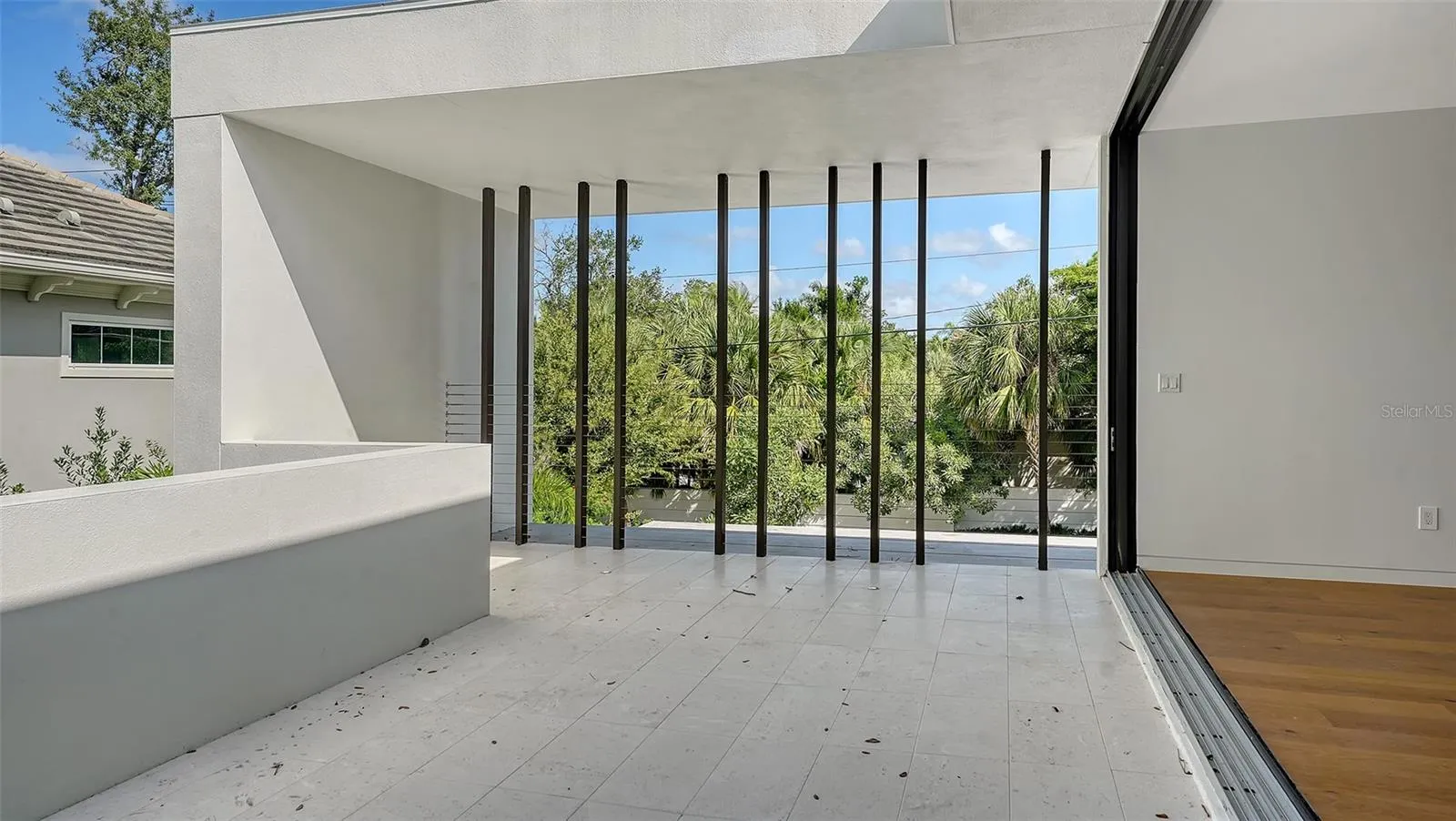 1642 BAHIA VISTA ST