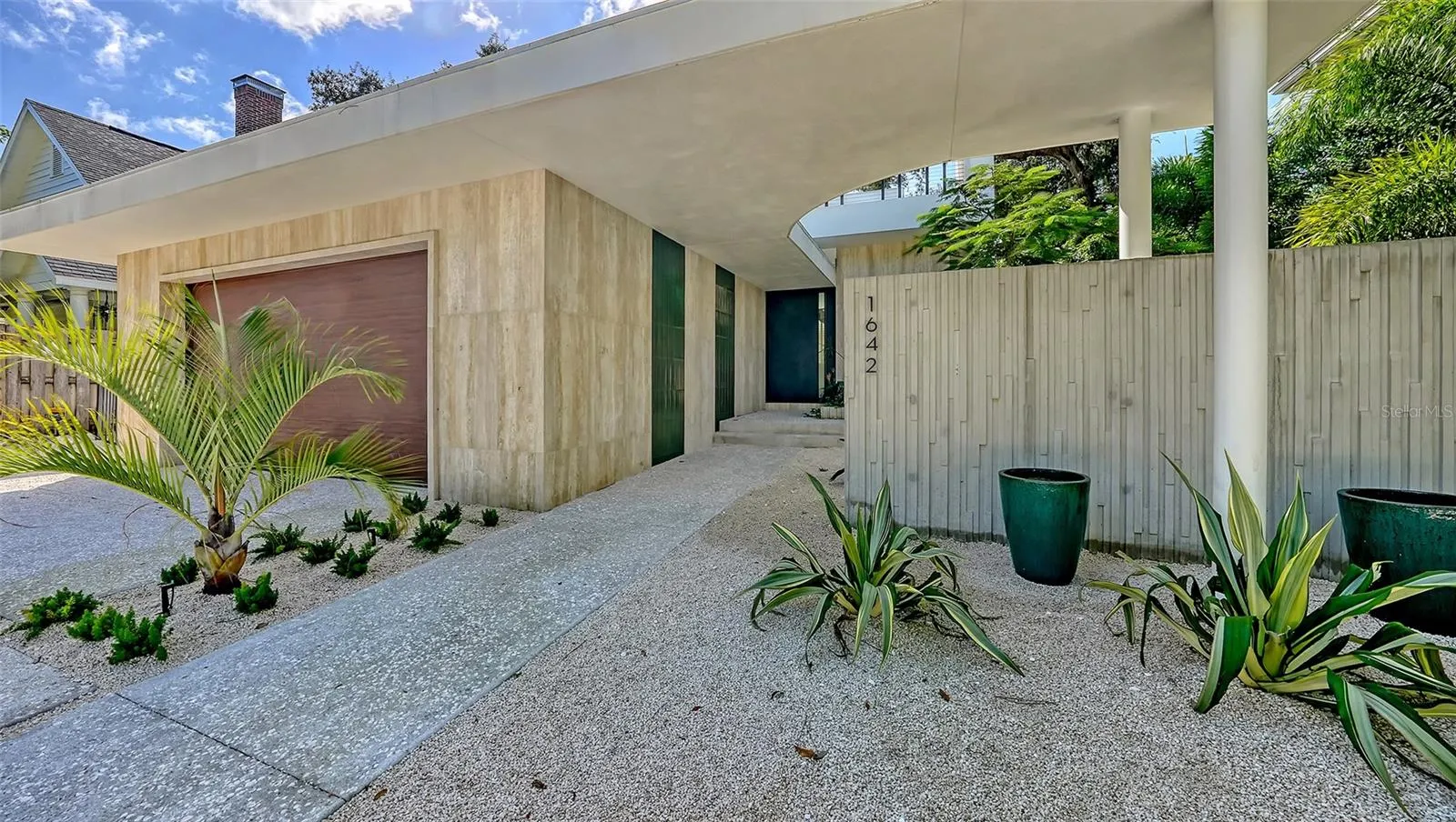 1642 BAHIA VISTA ST