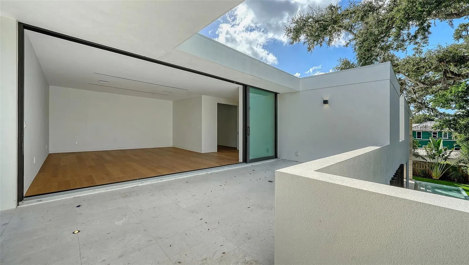1642 BAHIA VISTA ST