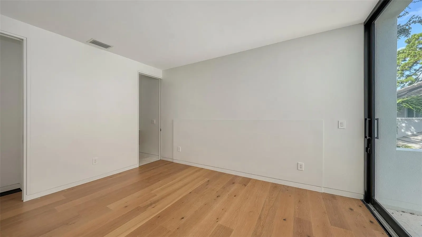 1642 BAHIA VISTA ST