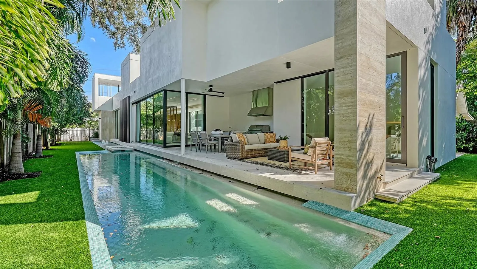 1642 BAHIA VISTA ST