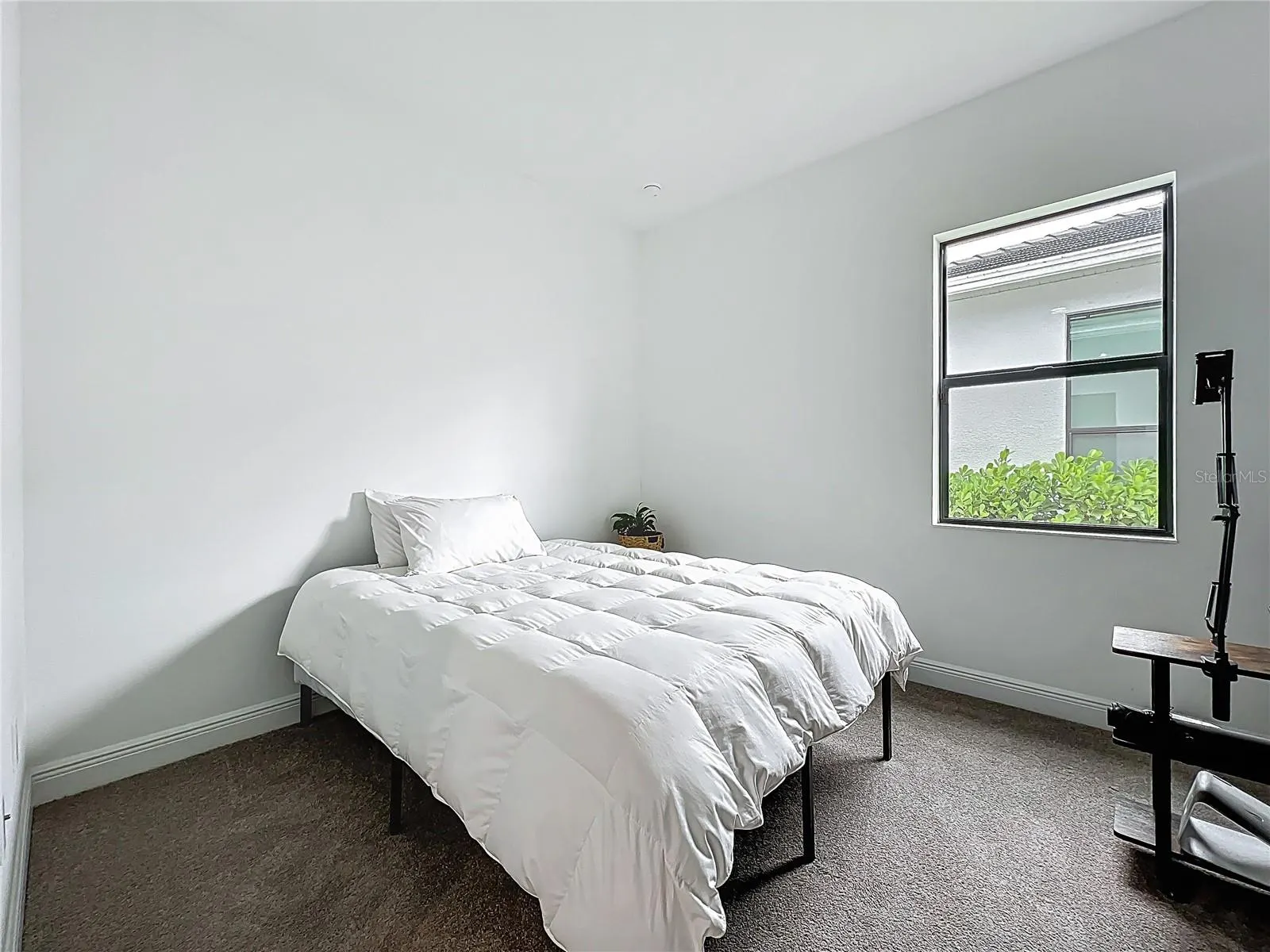 9132 BERNINI PL