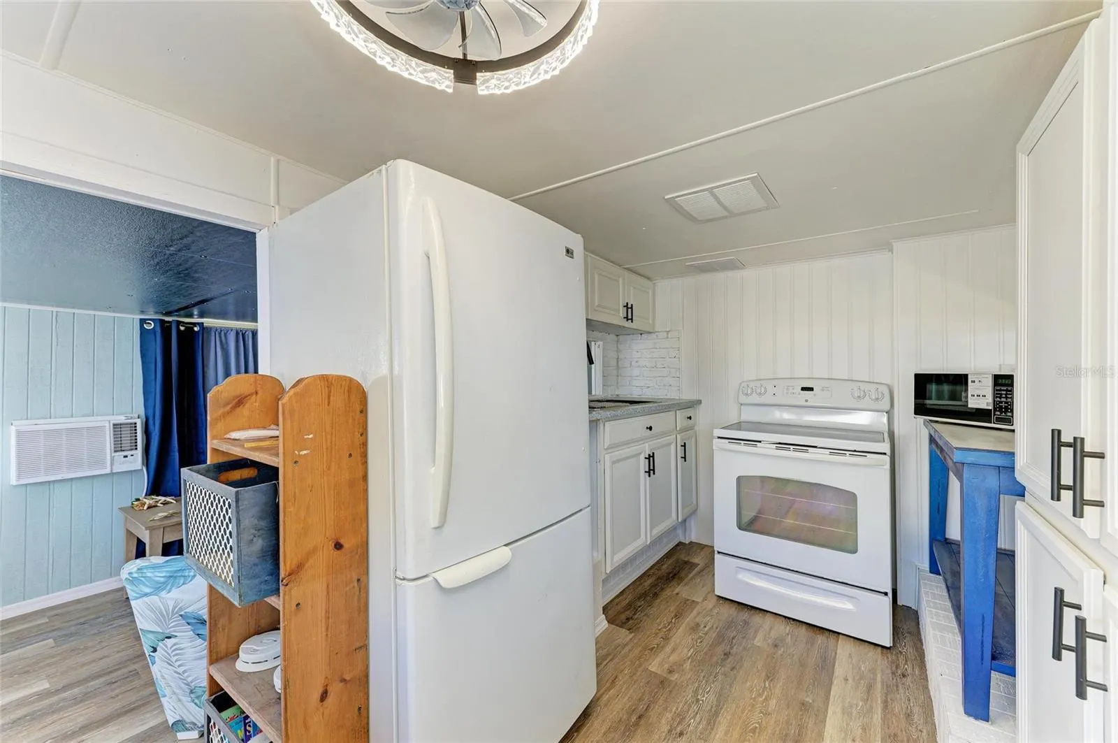 3819 115TH STREET CT W