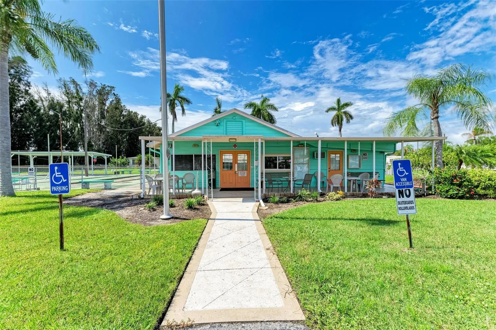 3819 115TH STREET CT W