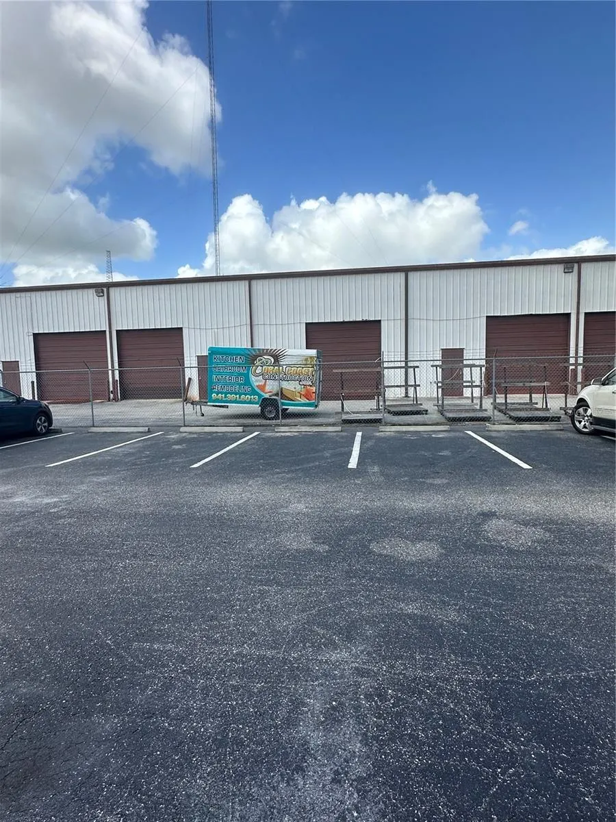 118 MARKET CIR #2, #2